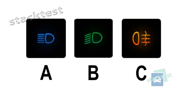Který z uvedených sdělovačů informuje řidiče motorového vozidla o rozsvícených dálkových světlech? 