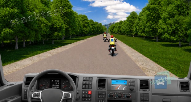 Je vhodné při předjíždění zařazovat se mezi dvě vozidla autoškoly?