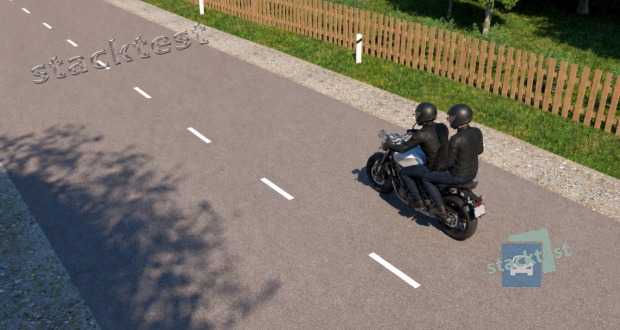 Řidič na motocyklu nesmí přepravovat na druhém sedadle osobu mladší: