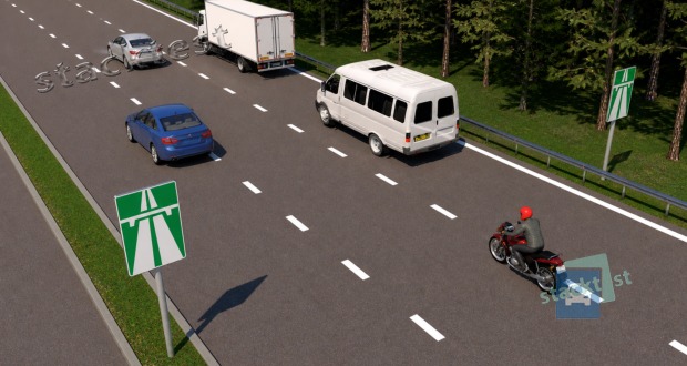 Častou příčinou vzniku dopravních nehod při jízdě na dálnici je: