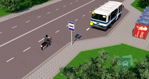 Kura transportlīdzekļa vadītājam ir braukšanas priekšroka attēlotajā situācijā ārpus apdzīvotām vietām?