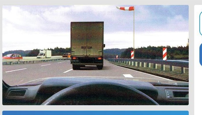Kurā brīdī, apsteidzot attēlā redzamo kravas automobili,tiekat visvairāk apdraudēts?