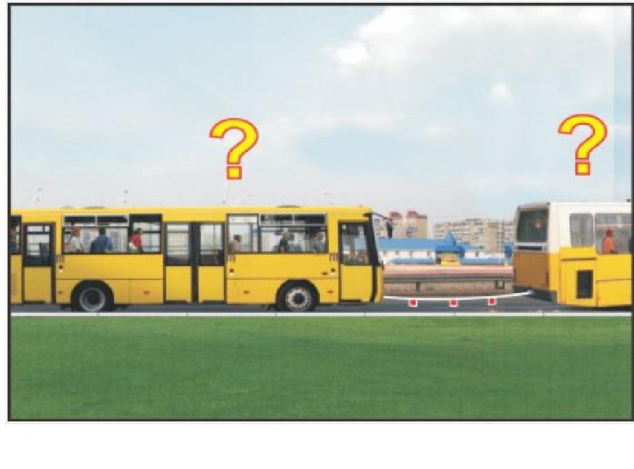 În care din autobuzele ce se remorchează, prin intermediul unei legături flexibile, se permite transportarea pasagerilor?