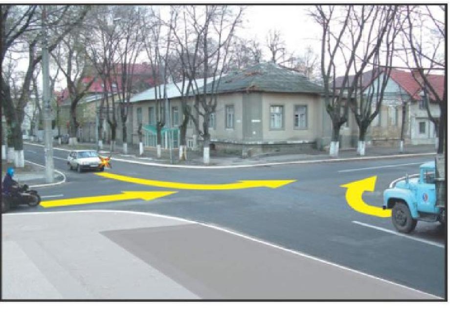 Al doilea va traversa intersecţia conducătorul: