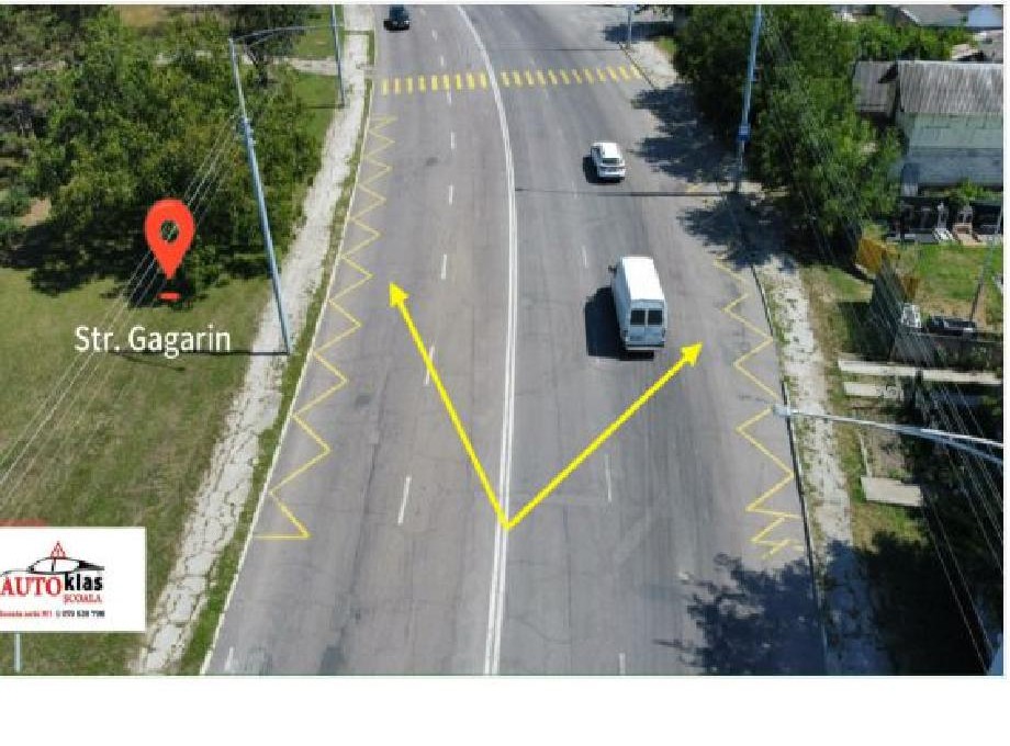 Linia îngustă continuă în zigzag de culoare galbenă semnifică: