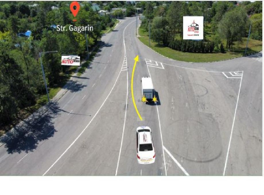 Sunteți obligat în această situație, la schimbarea benzii, să semnalizați schimbarea direcției de deplasare?