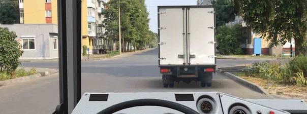 Разрешается ли Вам выполнить обгон?